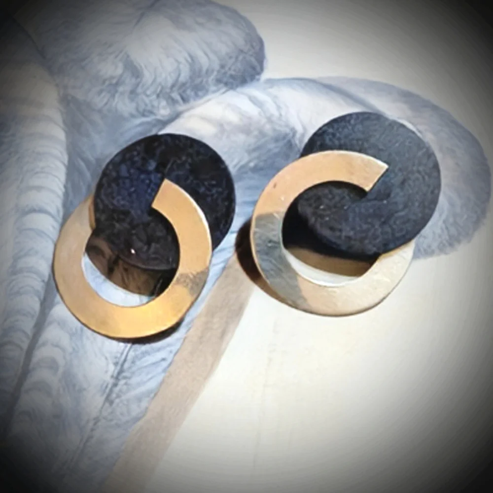 Vintage Modernist Artisan Sterling Lapis Lazuli Well Made Earrings - Picture 2 of 5